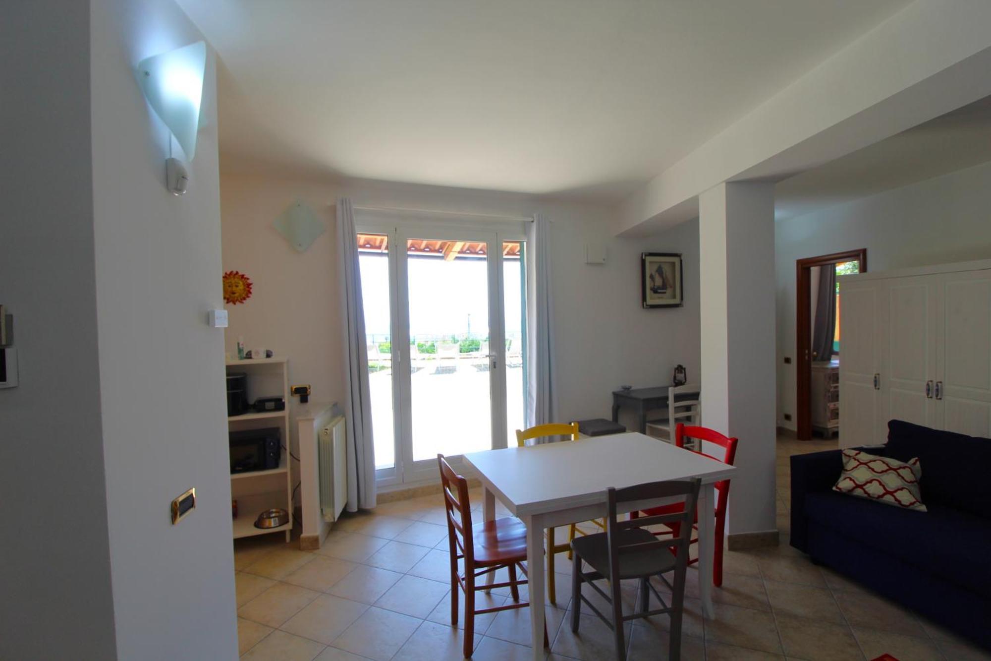 La Pace, Il Sole, Il Mare - Sanremo Casa Indipendente Vista Mare, Posto Auto Privato, Ampio Spazio Esterno Attrezzato, A Pochi Minuti Dalle Spiagge Exterior foto